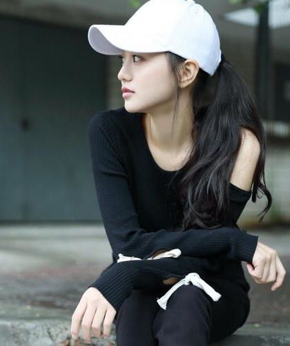 宝石胸针