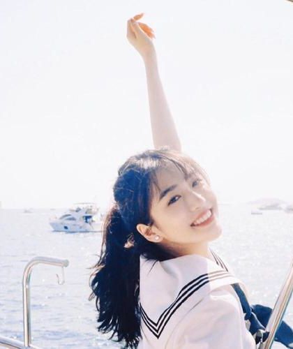 在崩坏的剧情中当团宠师妹