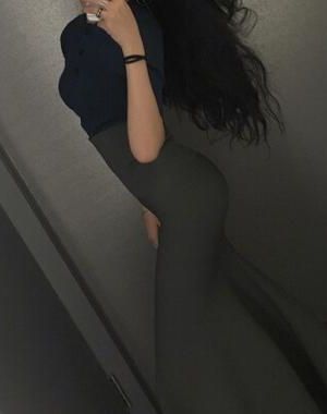 【代理定制LOFTER】《我和网恋对象提分手，正要霸凌我的校霸突然哭了？》
